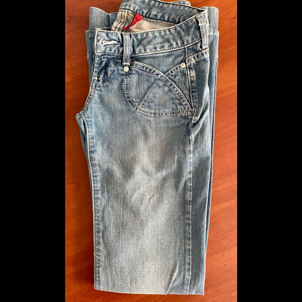 Guess Jeans. Excellent Condition. - Picture 2 of 5